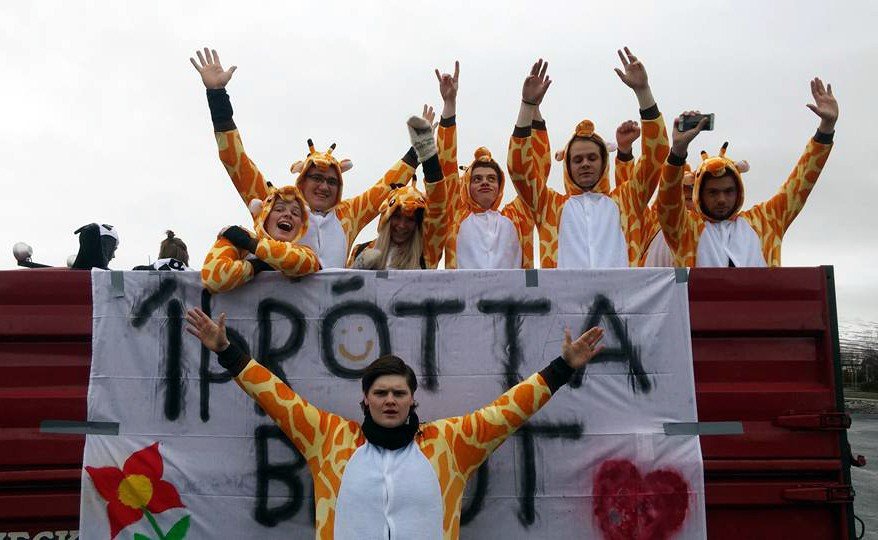 Vígreifir nemendur núna í morgunsárið. Mynd: PGuðj