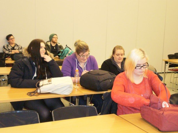 Í könnuninni var leitað álits nemenda skólans.