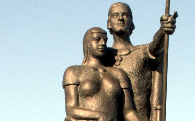 Helgi magri og Þórunn hyrna á Hamarkotsklöppum.