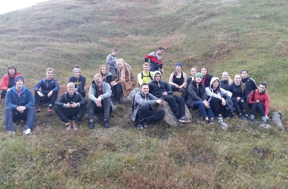 Útivistarhópur í Lögmannshlíð.