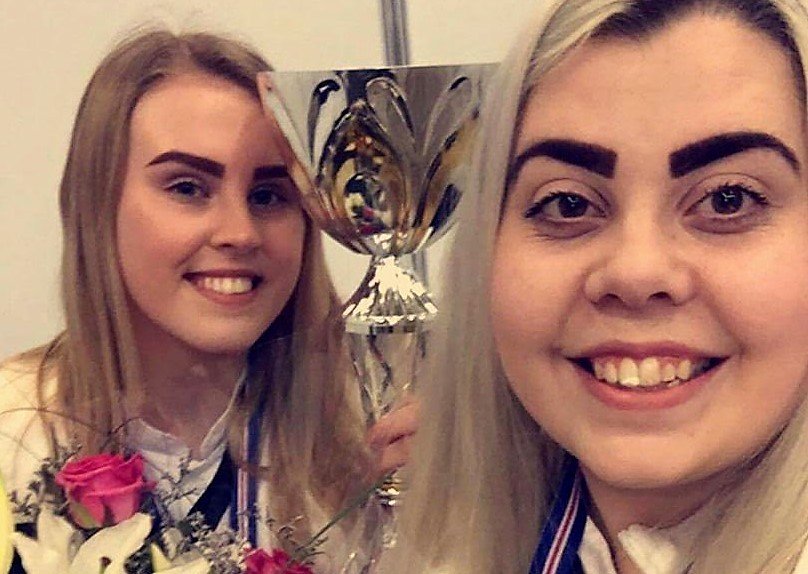 Amelía Ósk (t.v.) og Bergrós Vala.