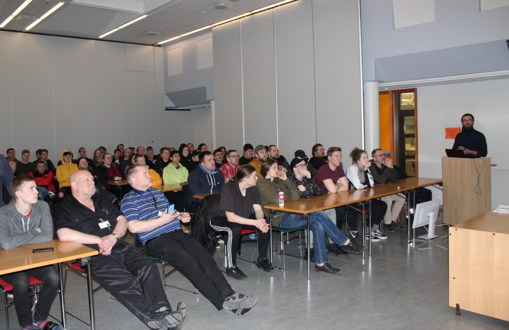 Fyrirlestur Birkis og Atla var afar fjölsóttur.