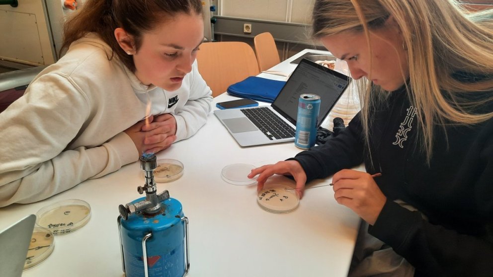 Það er margt sem hægt er að læra í VMA t.d. ýmislegt um örverur.