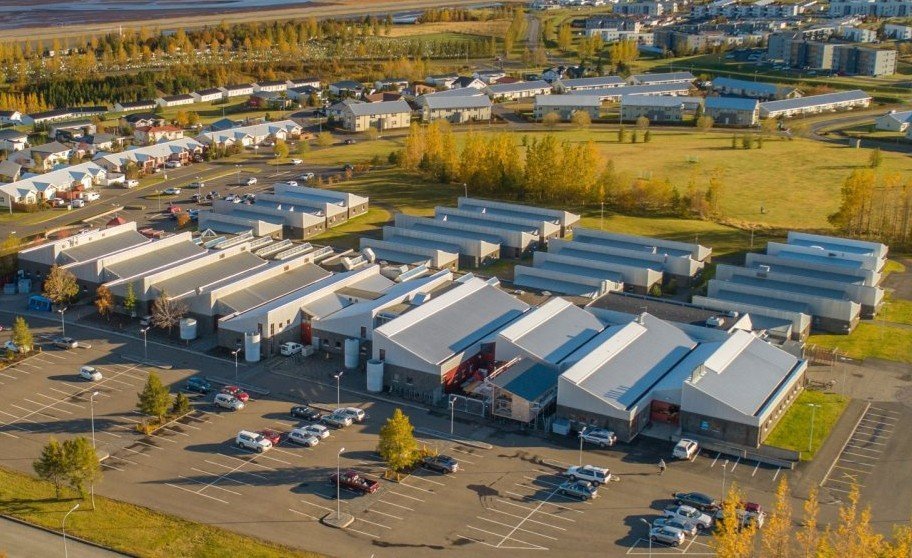 Feðgarnir Geirharður Þorsteinsson og Þorsteinn Geirharðsson hlutu Byggingarlistaverðlaun Akureyrarbæ&hellip;