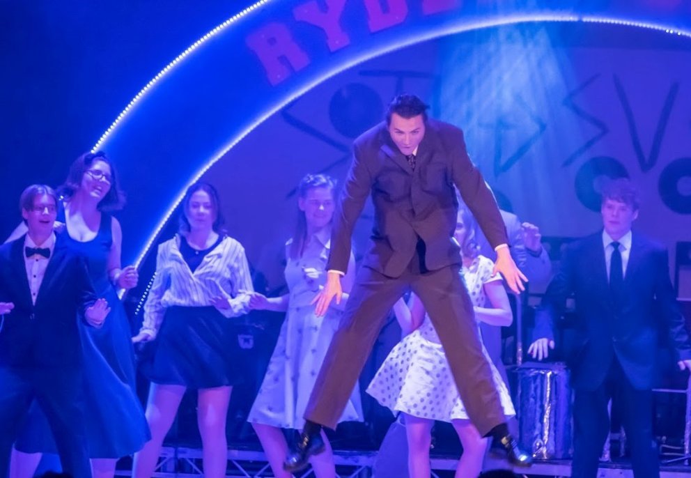 Grís verður sýndur í kvöld og annað kvöld.