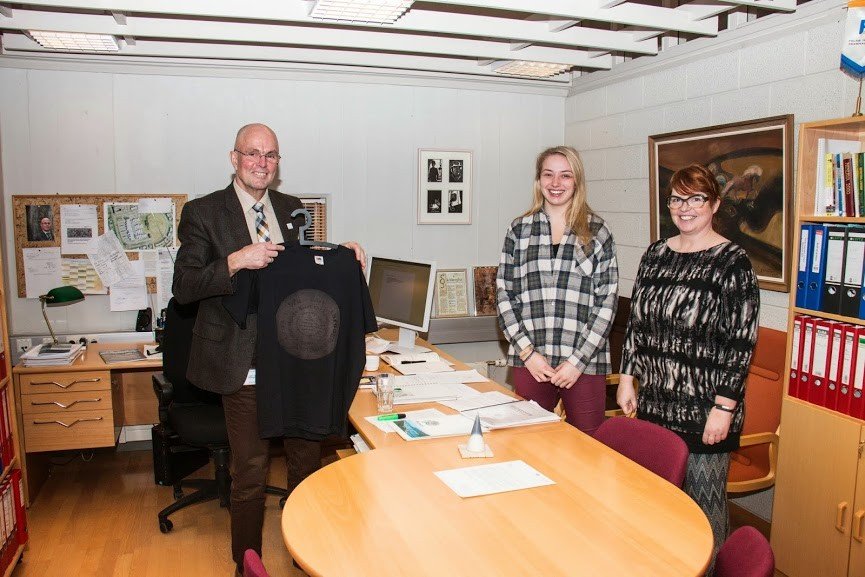 Hjalti Jón, Saga og Sveina Björk með bolinn góða.