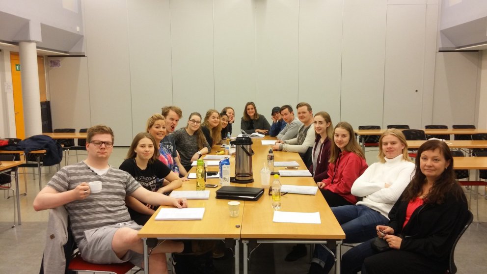 Fyrsti samlestur á Litlu hryllingsbúðinni.