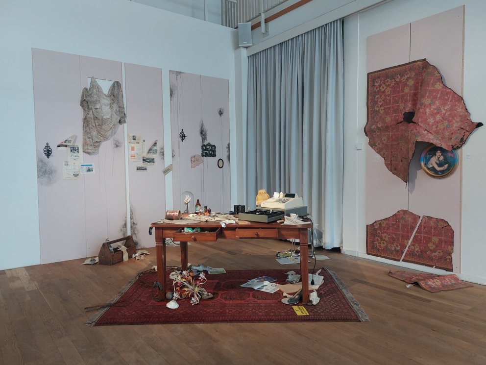 Eitt af verkunum á sýningunni í Ketilhúsinu.