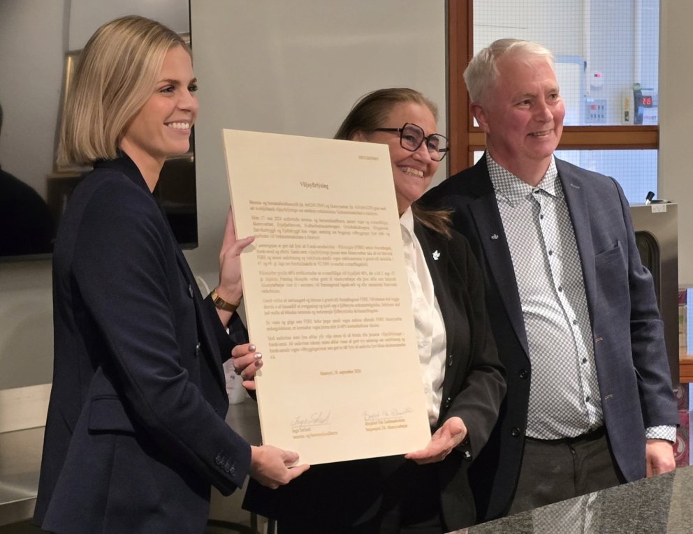 Berglind Ósk Guðmundsdóttir, bæjarstjóri á Akureyri, Inga Sæland, mennta- og barnamálaráðherra, og B&hellip;