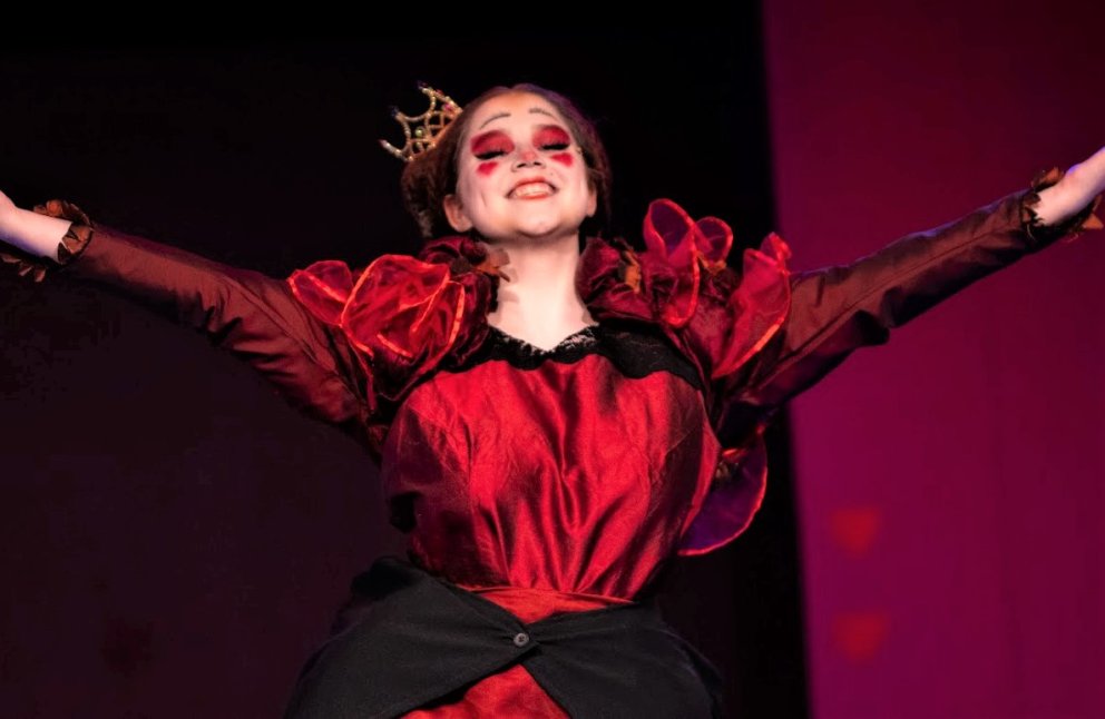 Síðustu sýningar á Lísu verða um helgina.