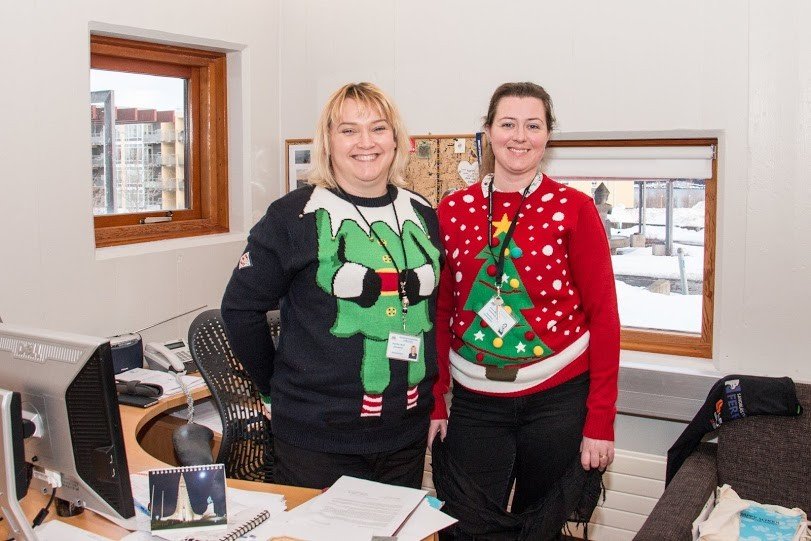 Sigríður Huld og Anna María mættu í flottum peysum