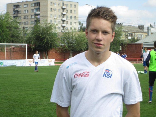 Bjarki Viðarsson í æfingatreyjunni í Rússlandi.