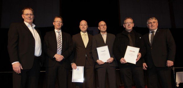 Fulltrúar fyrirtækjanna og VMA.  Mynd: SH/MBL