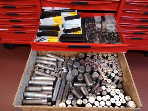 Góð gjöf frá Össuri, Formúlu ehf. og Kennametal.