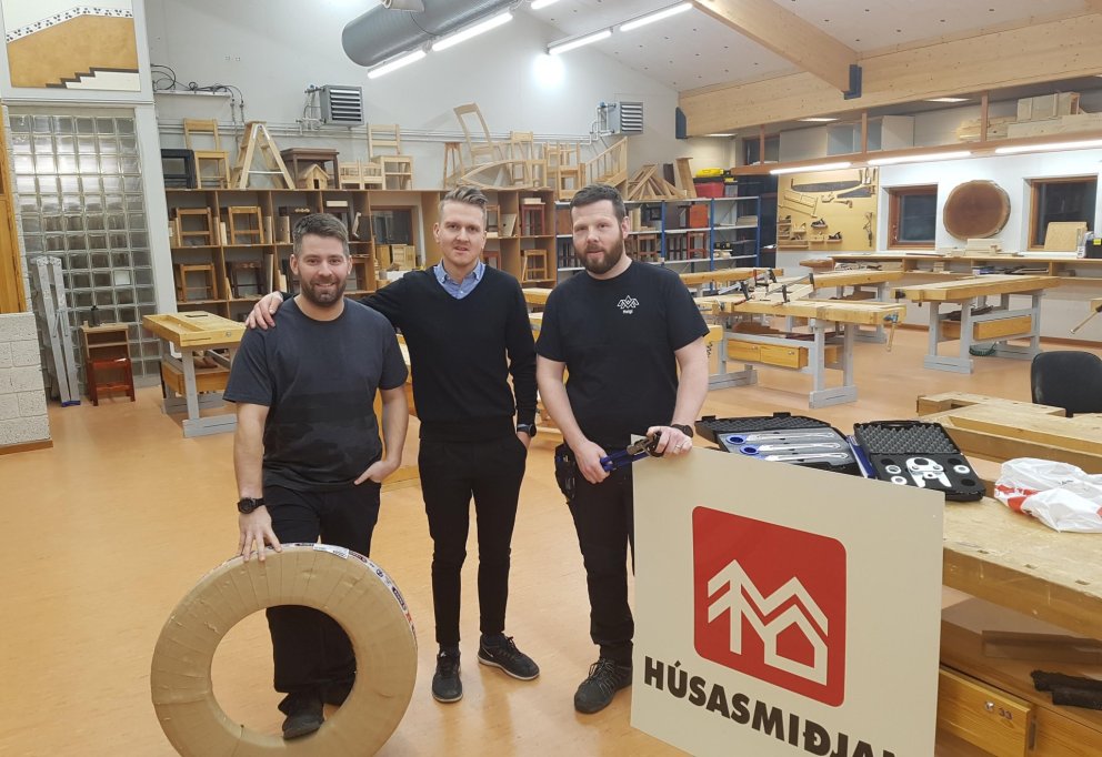 Ágúst Berg Arnarsson með Helga Val og Braga.