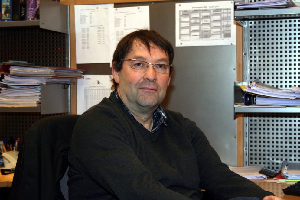 Hálfdán Örnólfsson, höfundur og útgefandi.