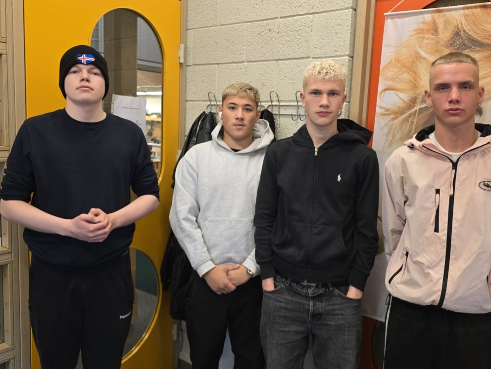 Strákarnir fjórir á annarri önn í hársnyrtiiðn í VMA. Frá vinstri: Baldvin Ari, Natan Nick, Ívar Örn…