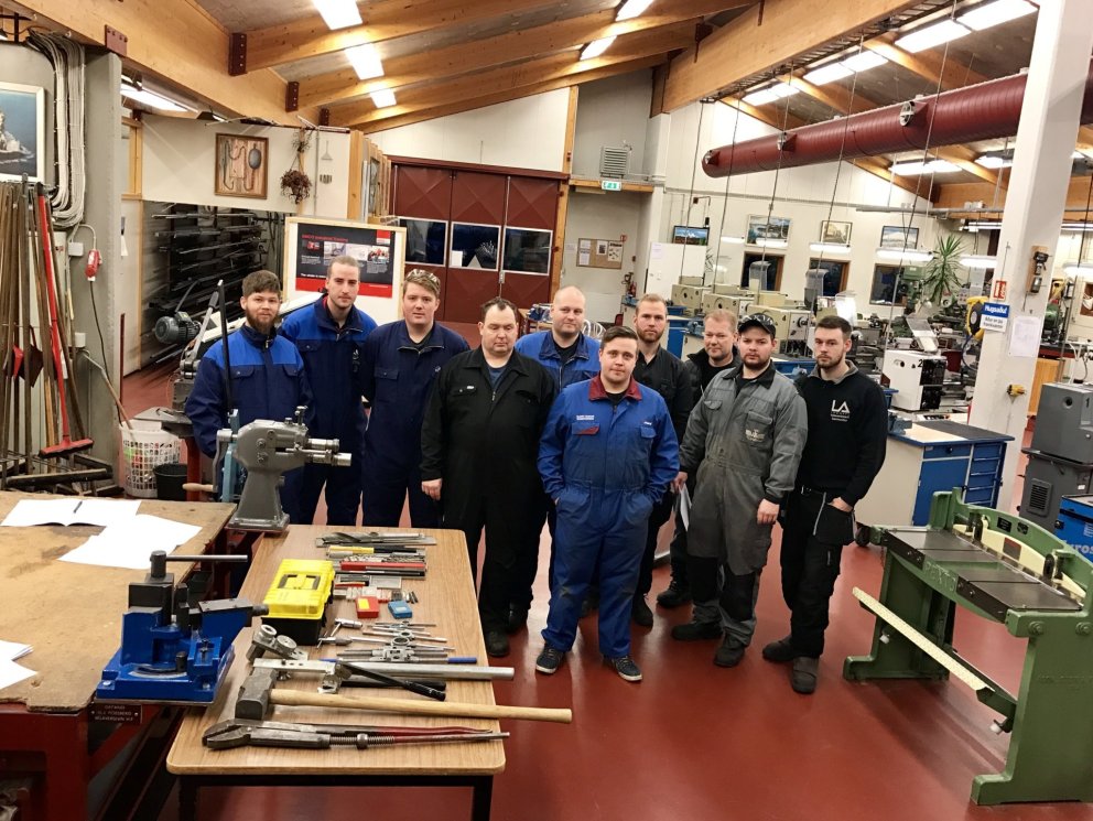 Tíu þreyta sveinspróf í vélvirkjun að þessu sinni.