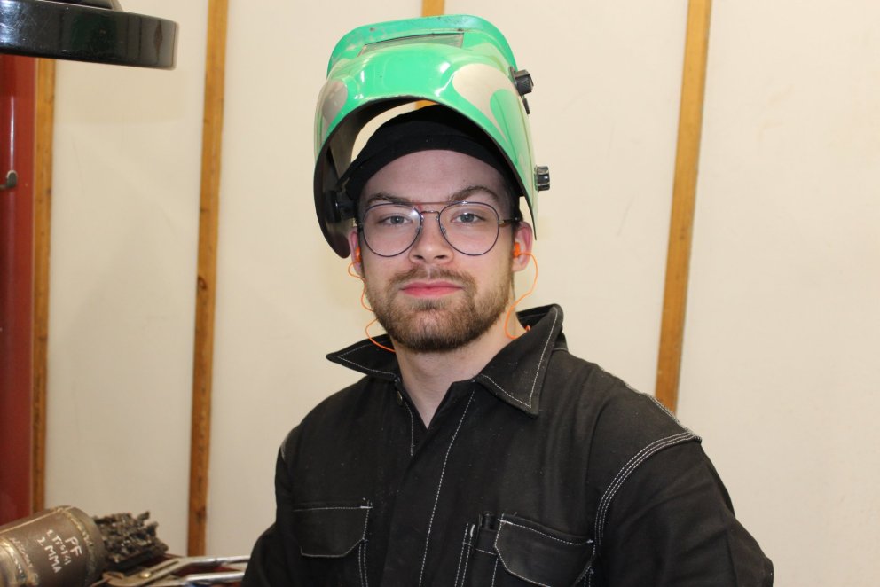 Óskar Helgi Ingvason vélstjórnarnemi.