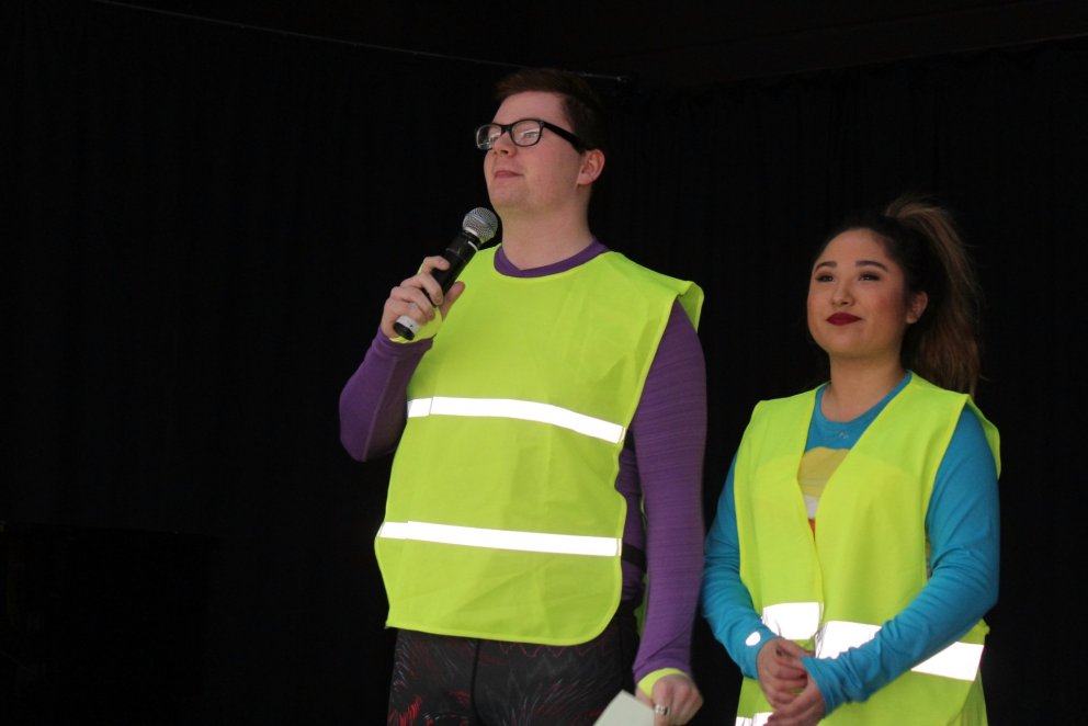 Sindri og Victoria frá Þórdunu kynntu hlaupið.