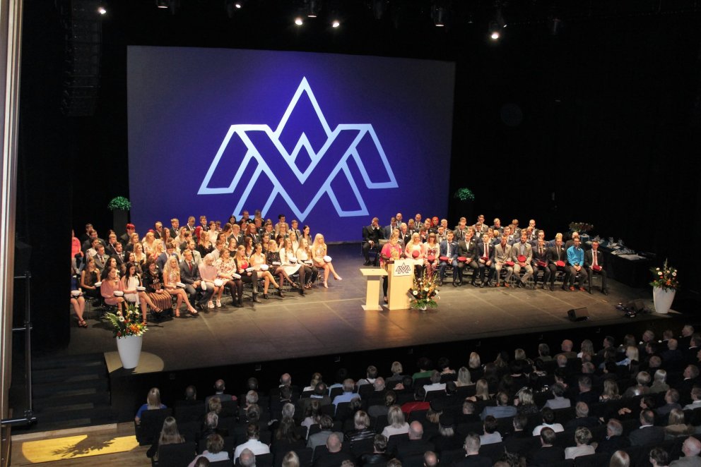 Frá brautskráningunni í dag.