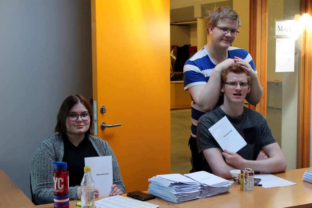 Þau voru á kosningavaktinni í morgun.