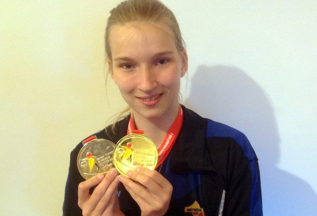 Stefnía Daney með gull og silfur frá Antwerpen.