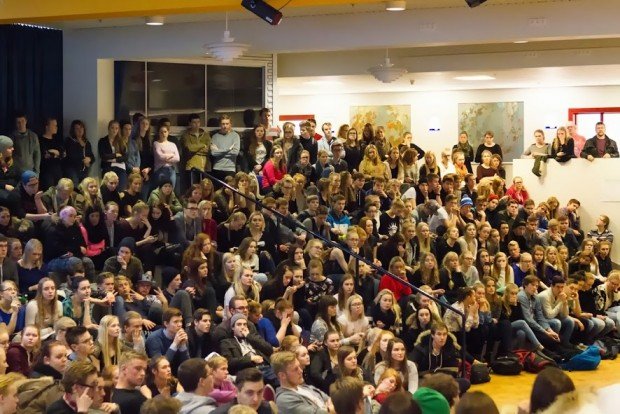 Frá fundi nemendafélaga VMA og MA í Kvosinni.