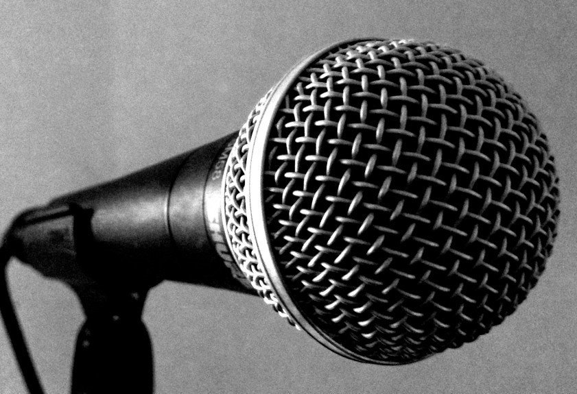 Fimmtán lög eru skráð til þátttöku í Sturtuhausnum