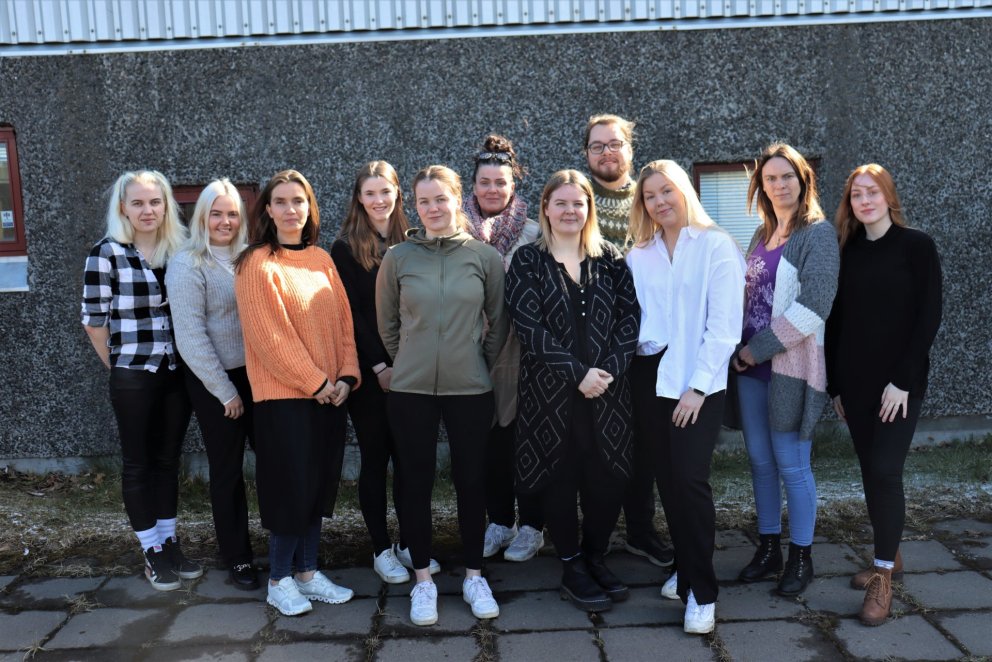 Sjúkraliðanemarnir sem kynntu verkefni sín.