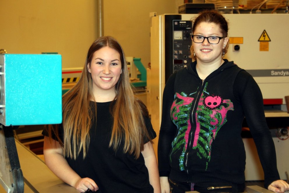 Snædís (t.v.) og Rakel Mjöll.