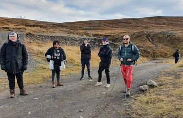 Göngumenn klárir í slaginn.