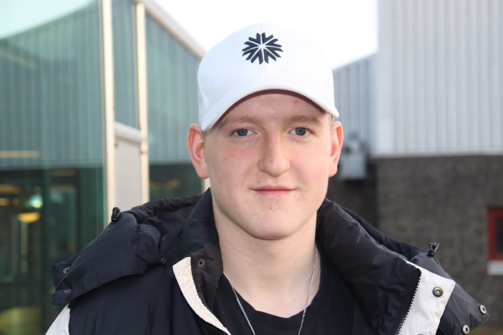 Sveinn Sigurbjörnsson.