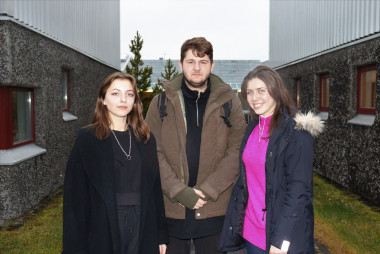 Fr vinstri: Ioanna, Andrey og Khrystyna.