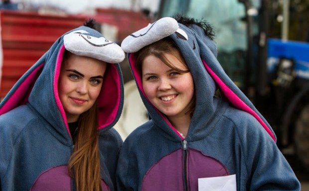 Útskriftarnemar kvöddu skólann