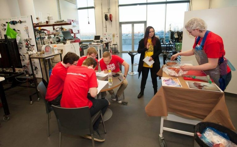 VMA-nemar í úrslitakeppni Boxins. Mynd: MBL.