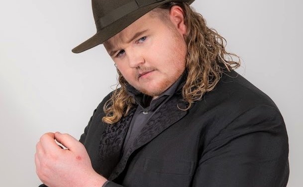 Vígalegur og tilbúinn í slaginn! Mynd: Hilmar F.