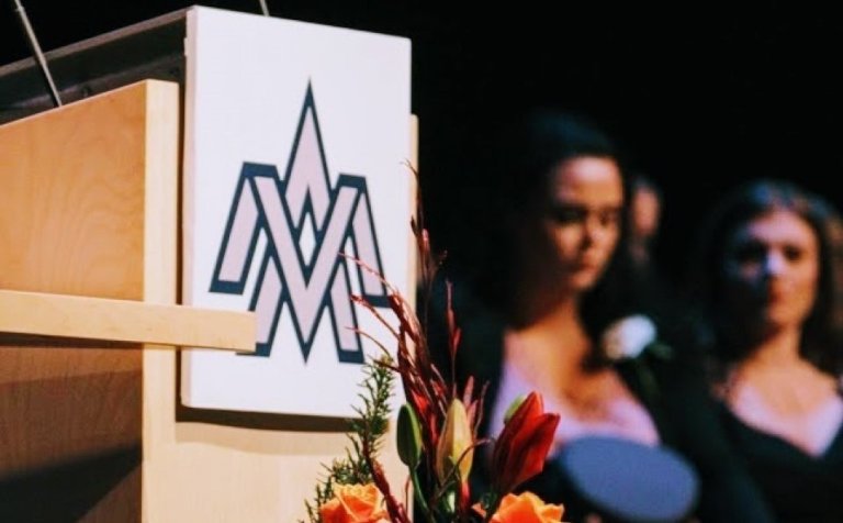 Aftur í skólann - kennsla hefst 4. janúar kl. 13.15