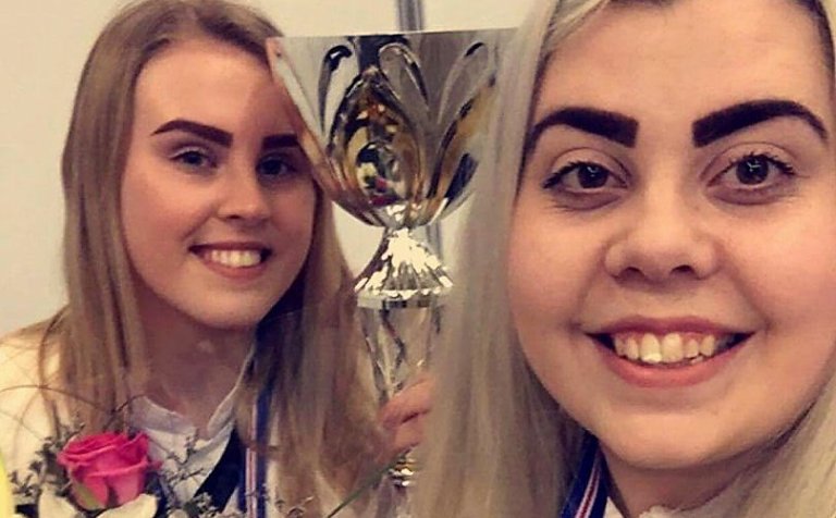 Amelía Ósk (t.v.) og Bergrós Vala.