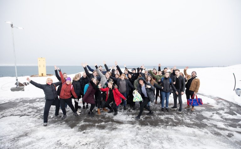 Hópurinn í góðum gír á Húsavík. Mynd: Hilmar F.