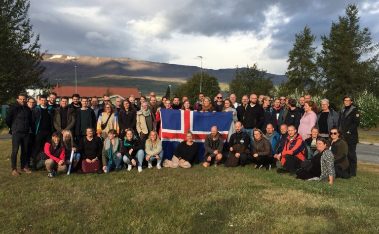 Hópurinn fyrir framan VMA