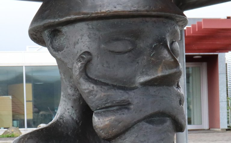 Kennsla í dagskóla í VMA hefst í dag, 10. janúar.