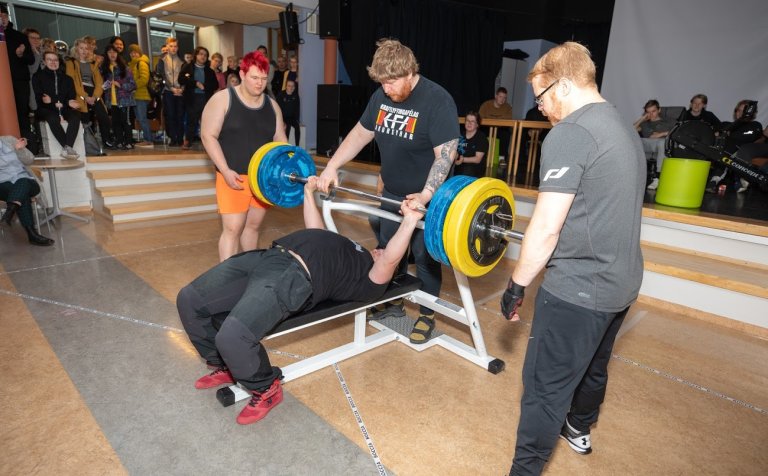 Þorsteinn Ægir Óttarsson glímir við ofurþyngd.