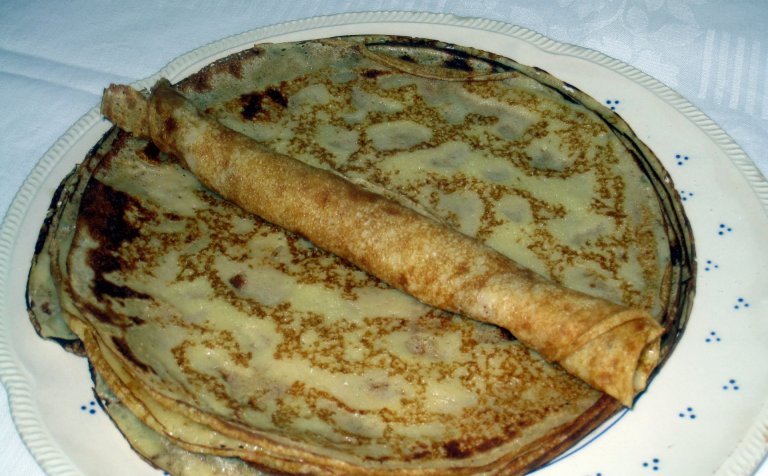 Rjúkandi pönnukökur verða í boði í