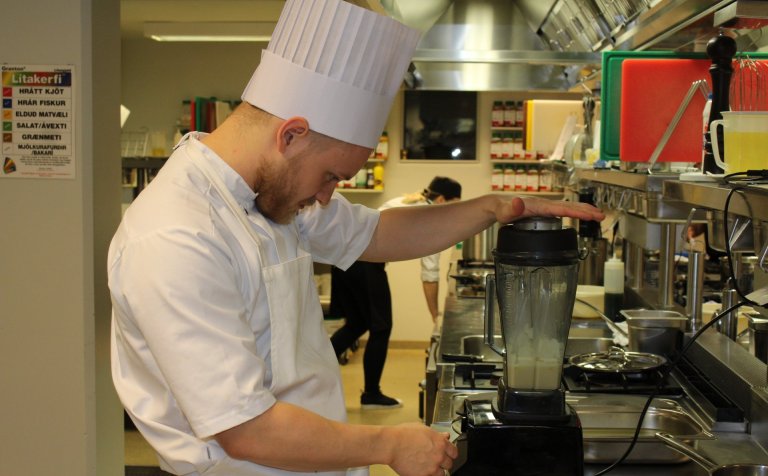 Einn af nemendunum í fyrsta 3. bekkjar hópnum.