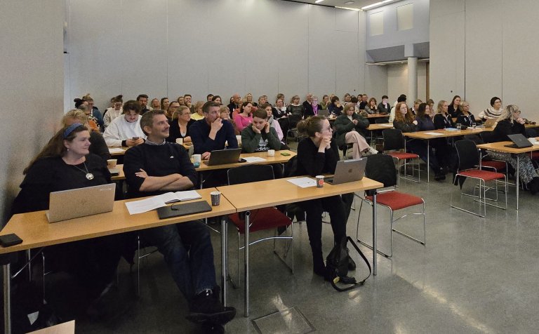 Málþingið í dag var prýðilega sótt.