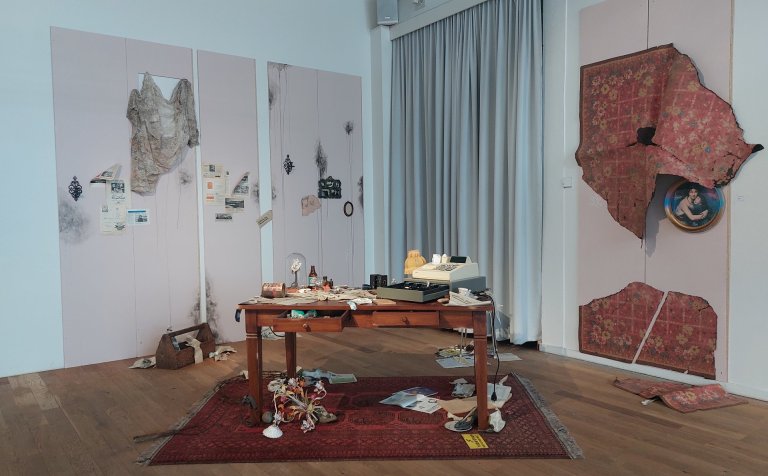 Eitt af verkunum á sýningunni í Ketilhúsinu.