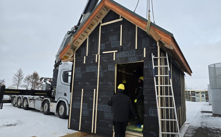 Nýja frístundahúsið er um 20 fermetrar að gólffleti.