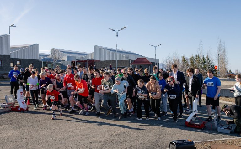 Ræst í Vorhlaup VMA 2024. Mynd: Hilmar Friðjónsson.