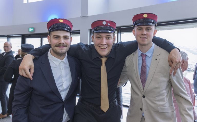 Myndir frá brautskráningunni í Hofi